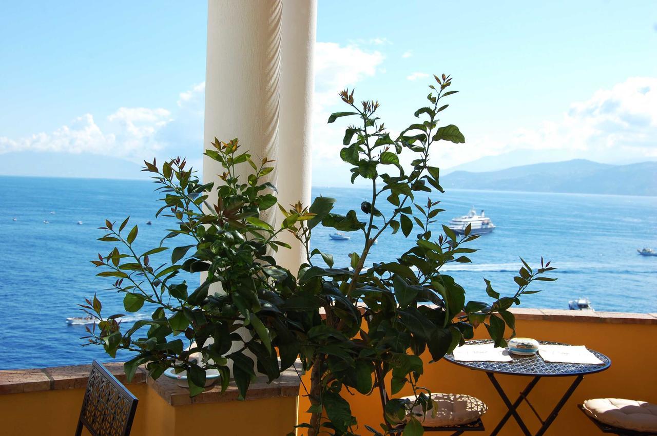 La Terrazza Sul Mare Bed & Breakfast Capri Eksteriør bilde